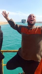 صاحب صورة النصر ..علي العوامي