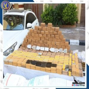 تسلم الايادي الشرطة المصرية توجه ضربة موجعه لتشكيل دولي تخصص في جلب المخدرات لمصر 