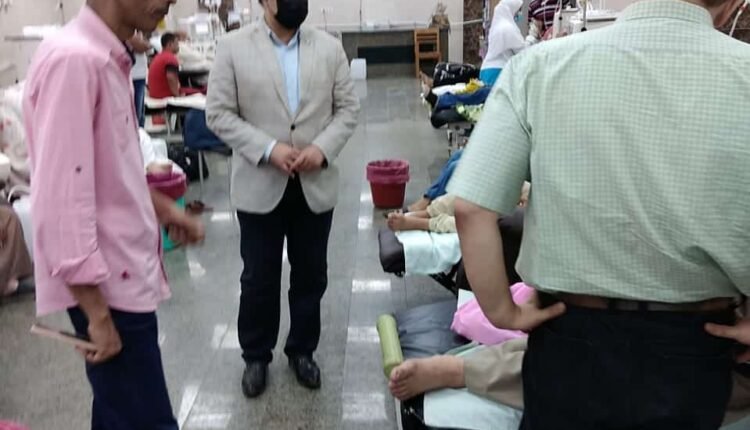 المدير التنفيذي لمستشفى بنها الجامعي يطمئن على تقديم الخدمة الطبية بوحدات الكلي الصناعي 