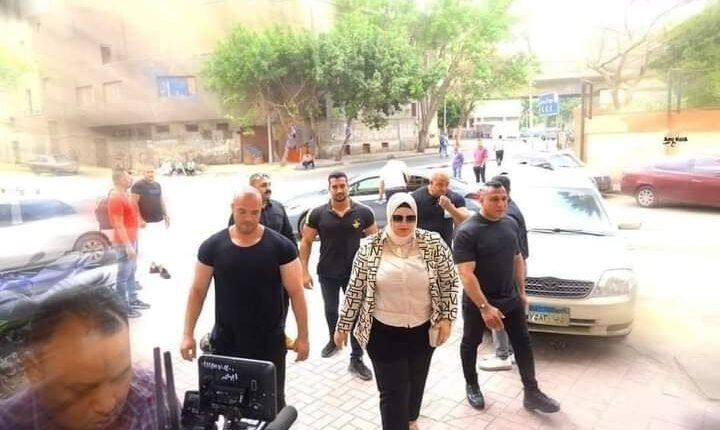 بكفاله 15ألف جنيه نيابة العمرانية تخلي سبيل معلمة الأحياء وزوجها والبودي جارد 