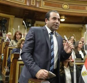 برئاسة أحمد بدوي لجنة الإتصالات بمجلس النواب تستمع لمشاكل الشركة المصرية للإتصالات