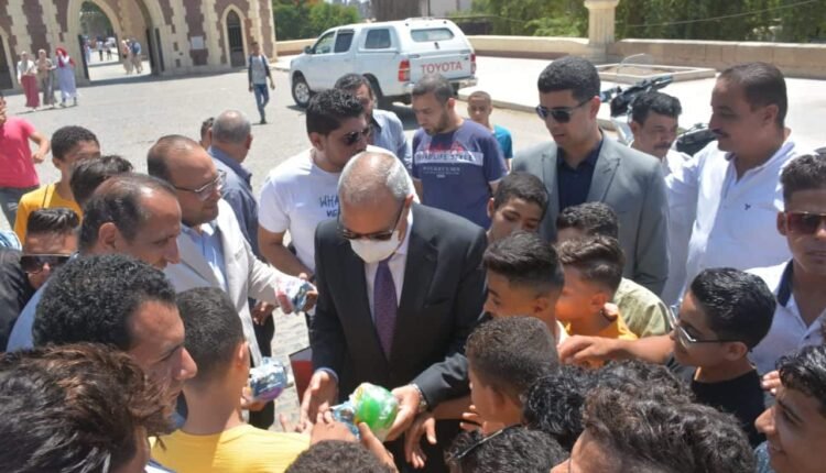 الهجان  يرسم البهجة والفرحة على وجوه الأيتام والمسنين والأطقم الطبية في أول أيام عيد الأضحى