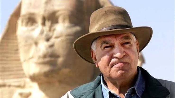 زاهى حواس