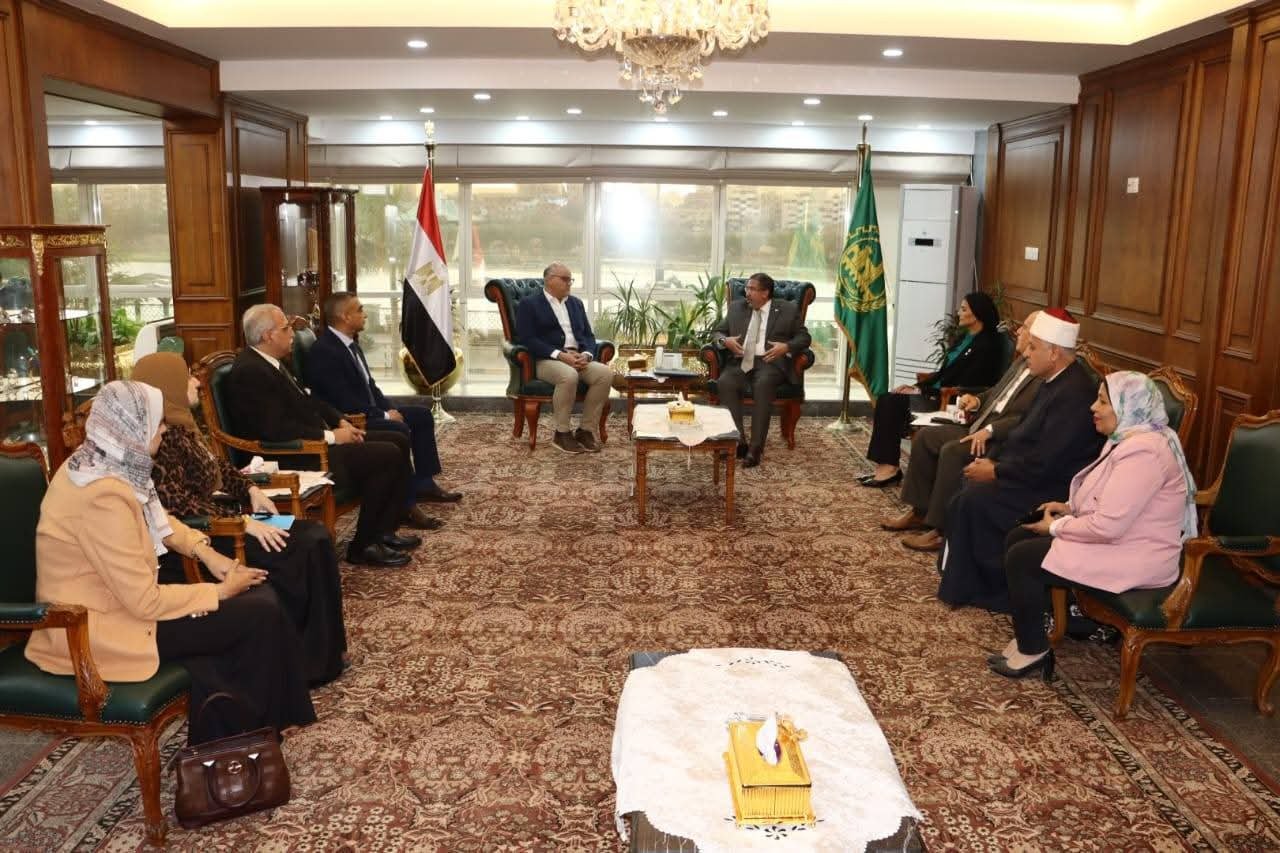 القيادات التنفيذية والشعبية بالمحافظة القليوبية 