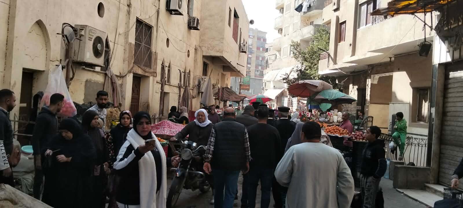 المرأة الحديدية تقود حملة شرسة لضبط الأسواق بالخصوص.. برئاسة رئيس مجلس المدينة