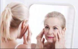 المرأة الأربعينية