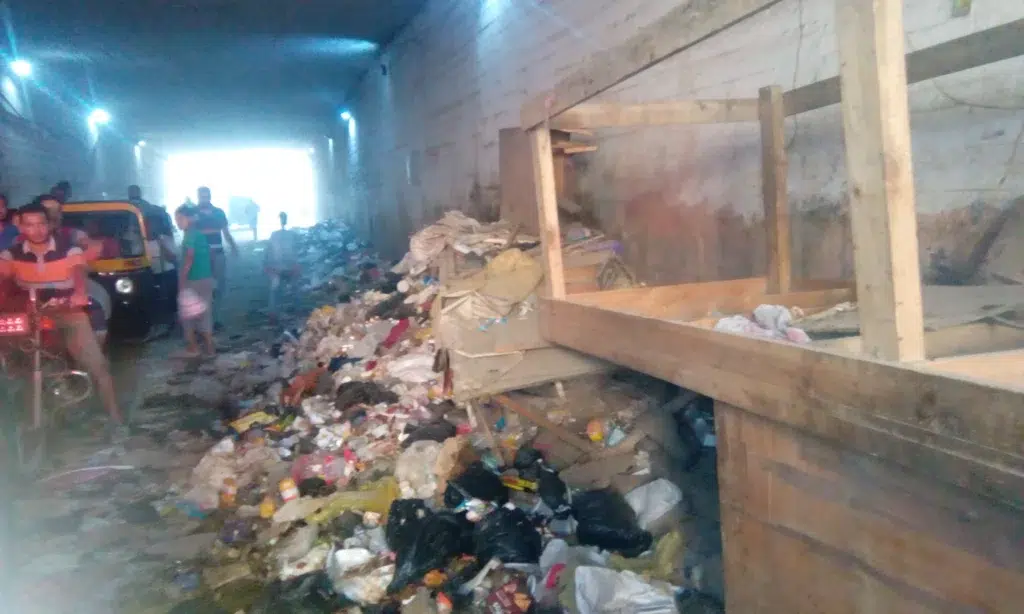 الخصوص في قفص الإهمال: قمامة تُغرق الشوارع و زحمة تُخنق الأنفاس ومستشفى «وهمي» ينتظره 5 ملايين مواطن!