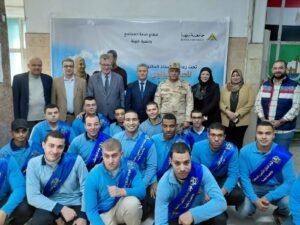 جامعة بنها والدفاع الشعبى والعسكري بمحافظة القليوبية ينظمان حملة للتبرع بالدم.