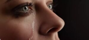 دموع لا تبكي